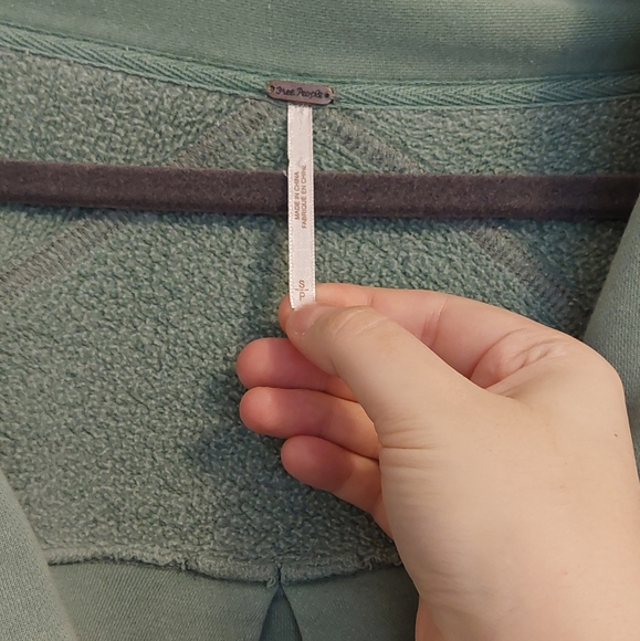 Jordan Shacket - Picture 2 of 3